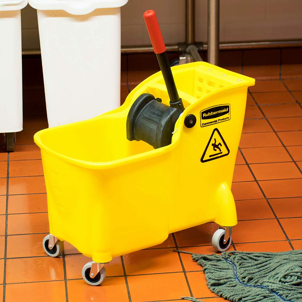 31 QT Tandem Mop Bucket and Wringer Combo on Wheels, Yellow R556