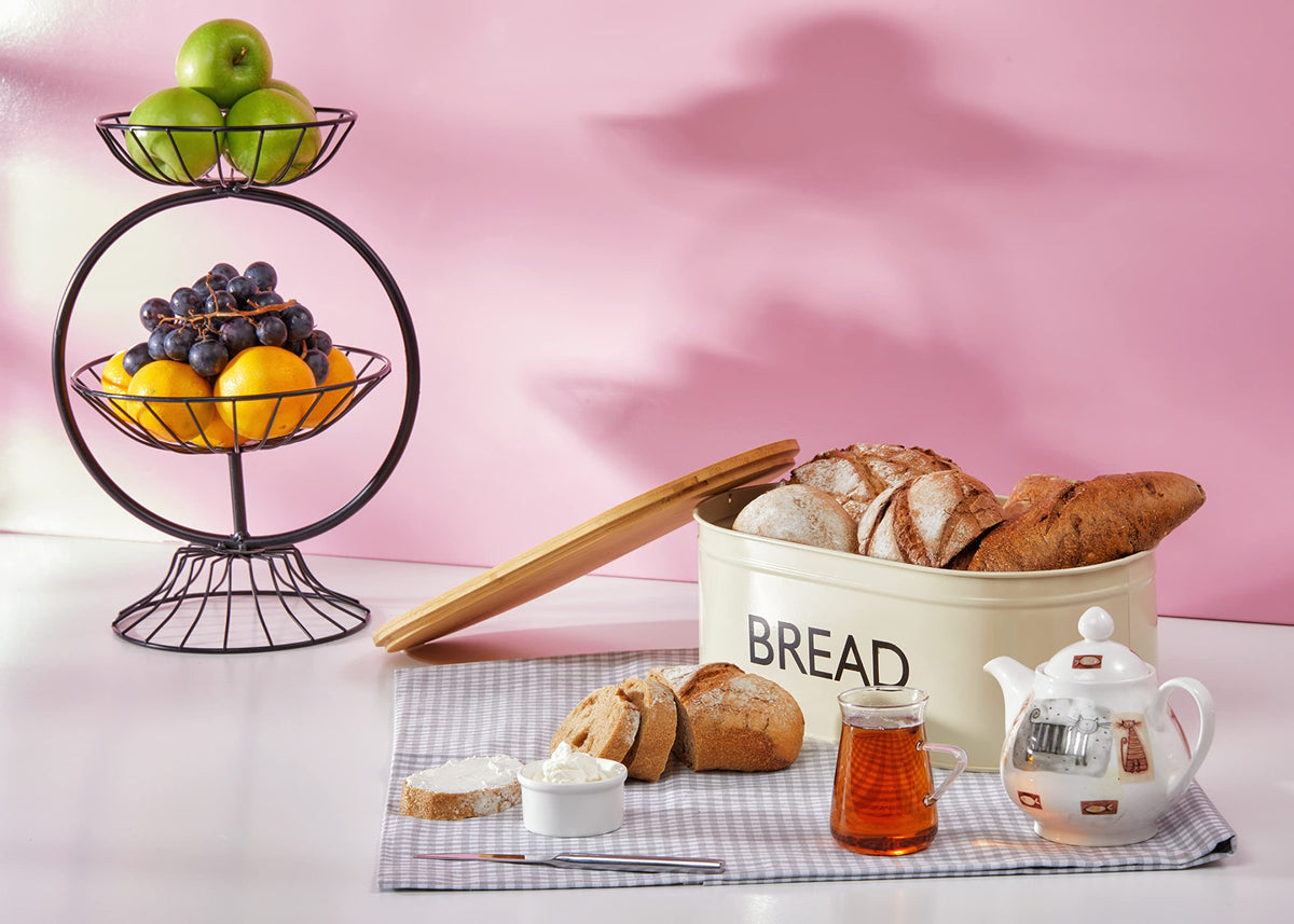 Metal Bread Box with Bamboo Lid C61849