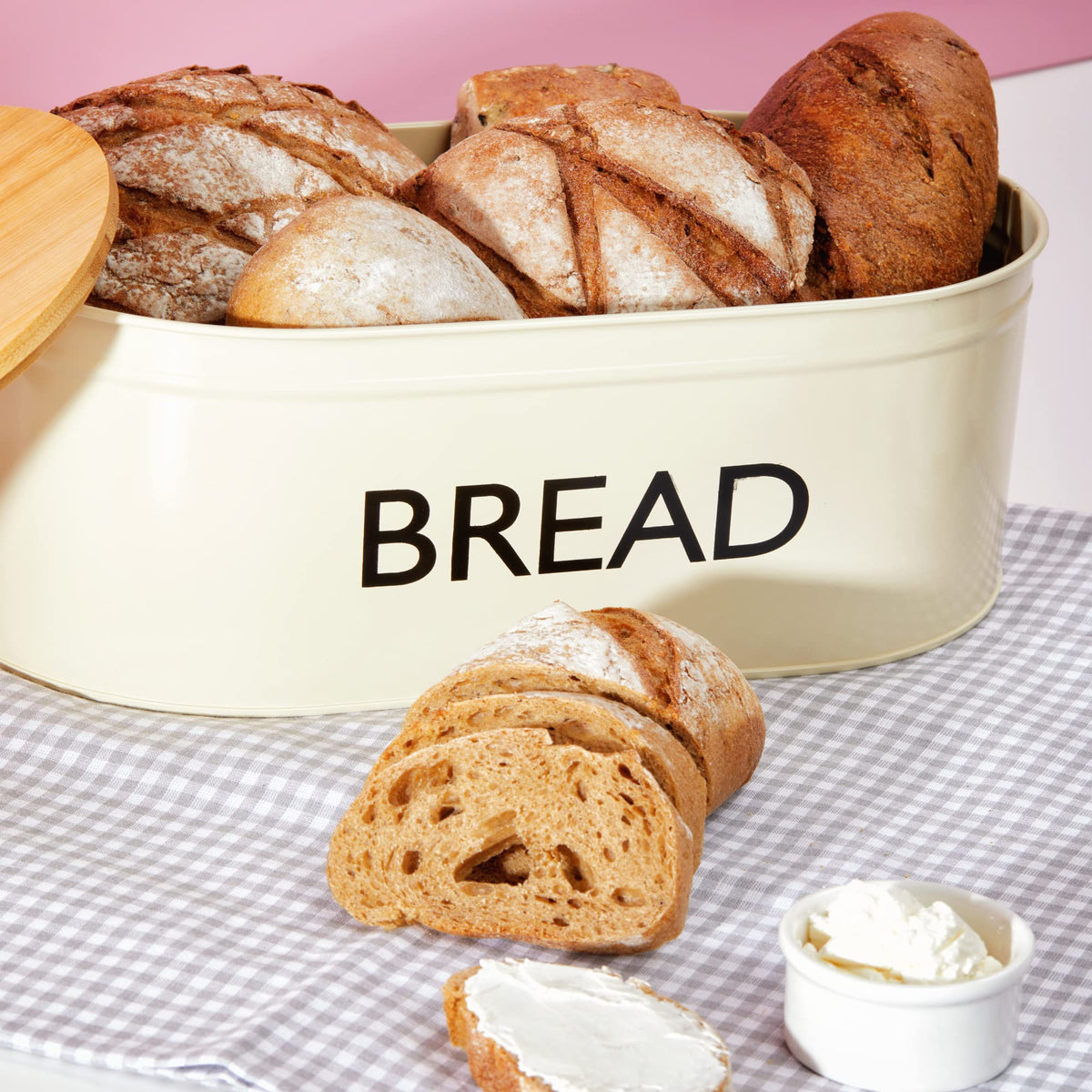 Metal Bread Box with Bamboo Lid C61849