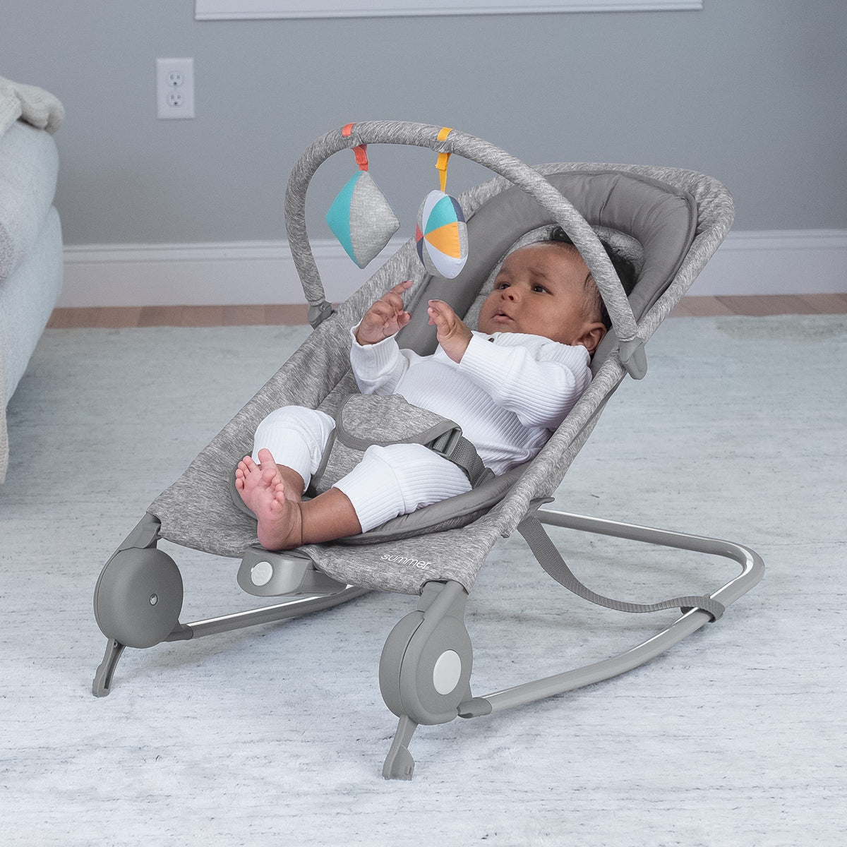 2-in-1 Light Gray Tweed Bouncer & Rocker Z523